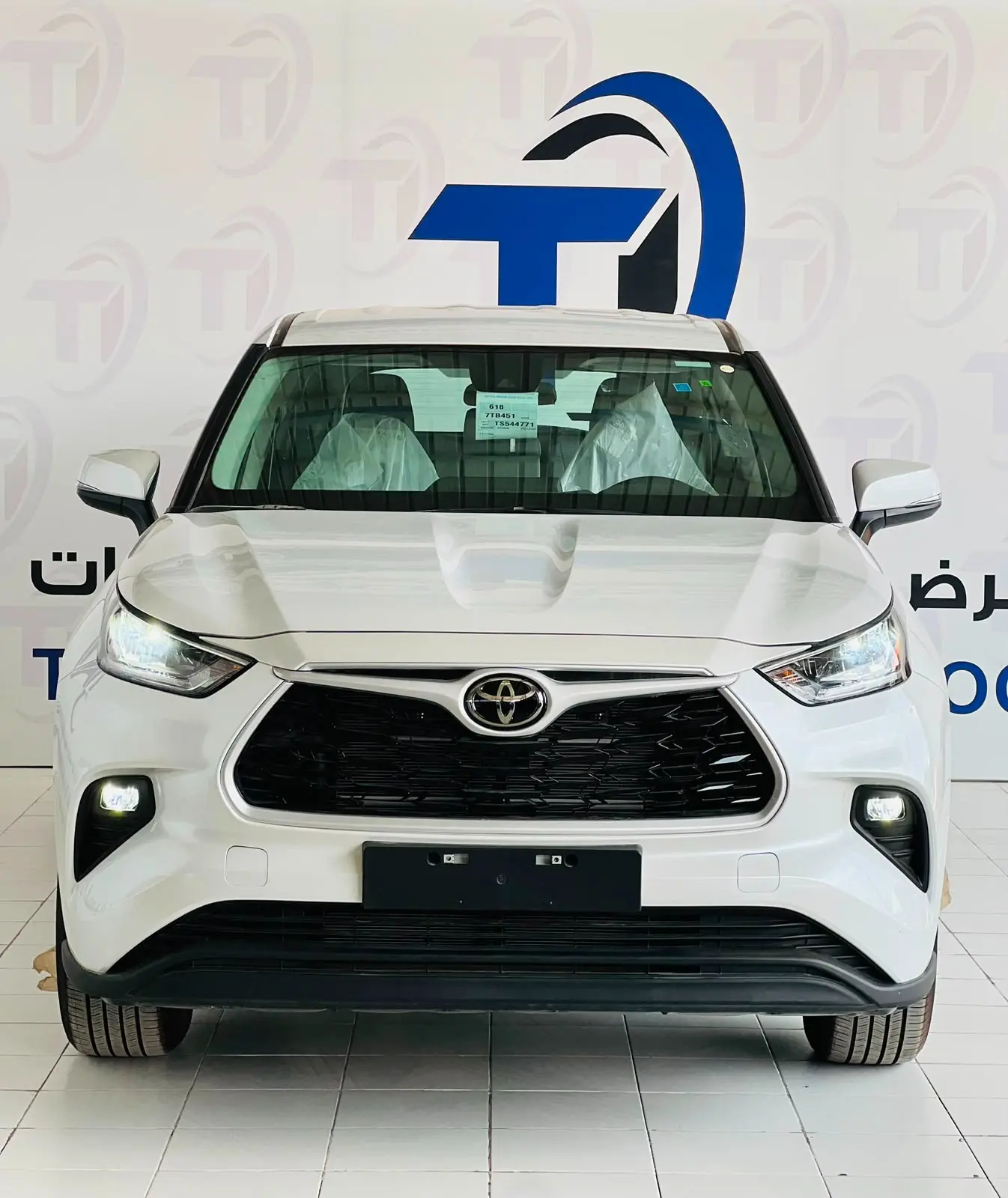 تويوتا - هايلاندر LE دفع امامي هايبرد 2026