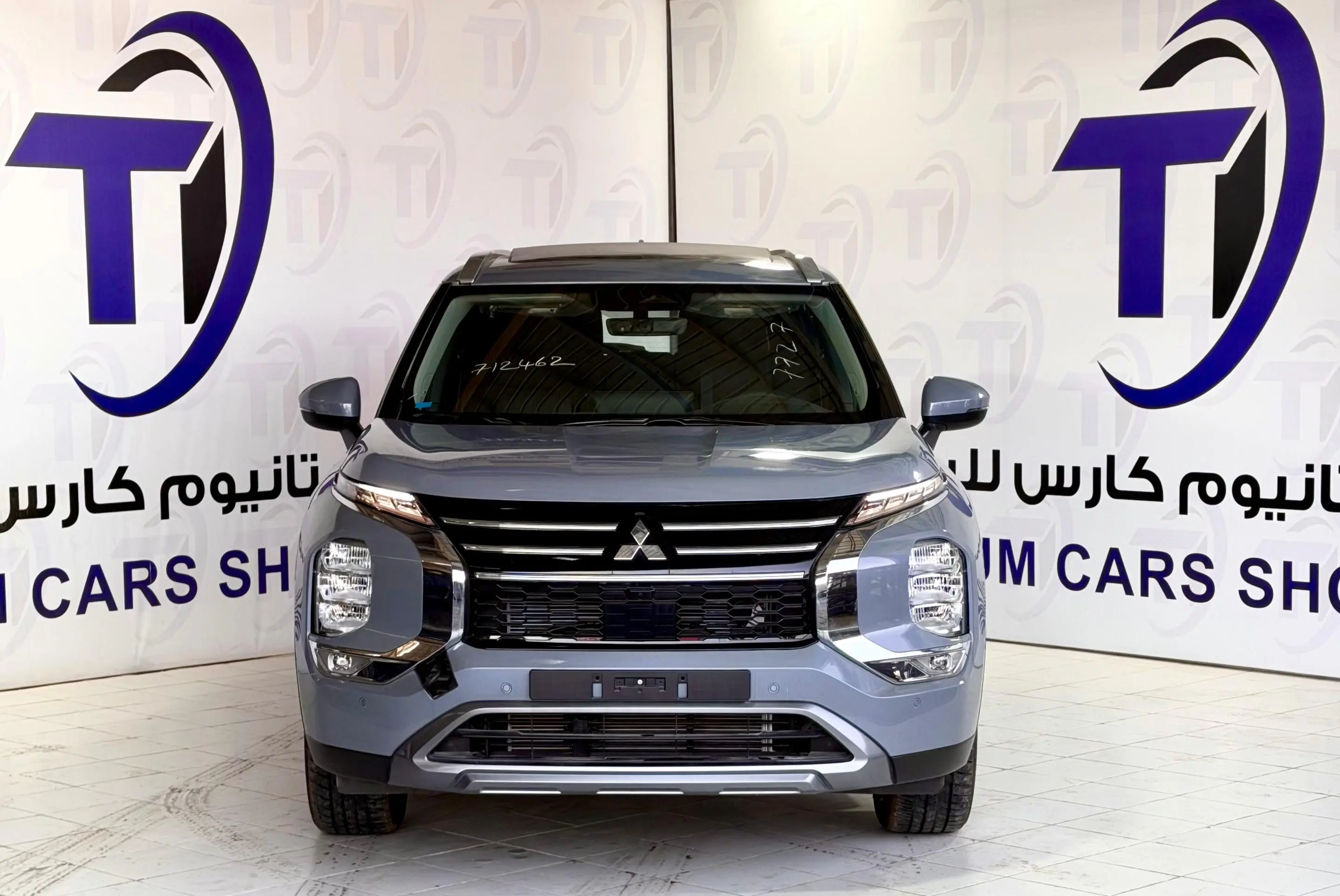 ميتسوبيشي - اوتلاندر 4*4 نص فل 7 راكب خليجي 2026